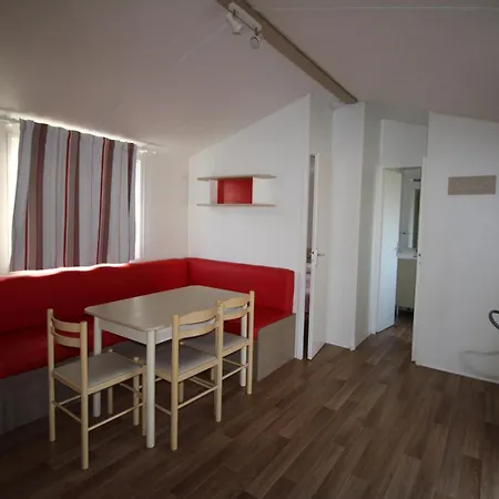 Land's Hause Par La Conciergerie Francaise Emplacement E3